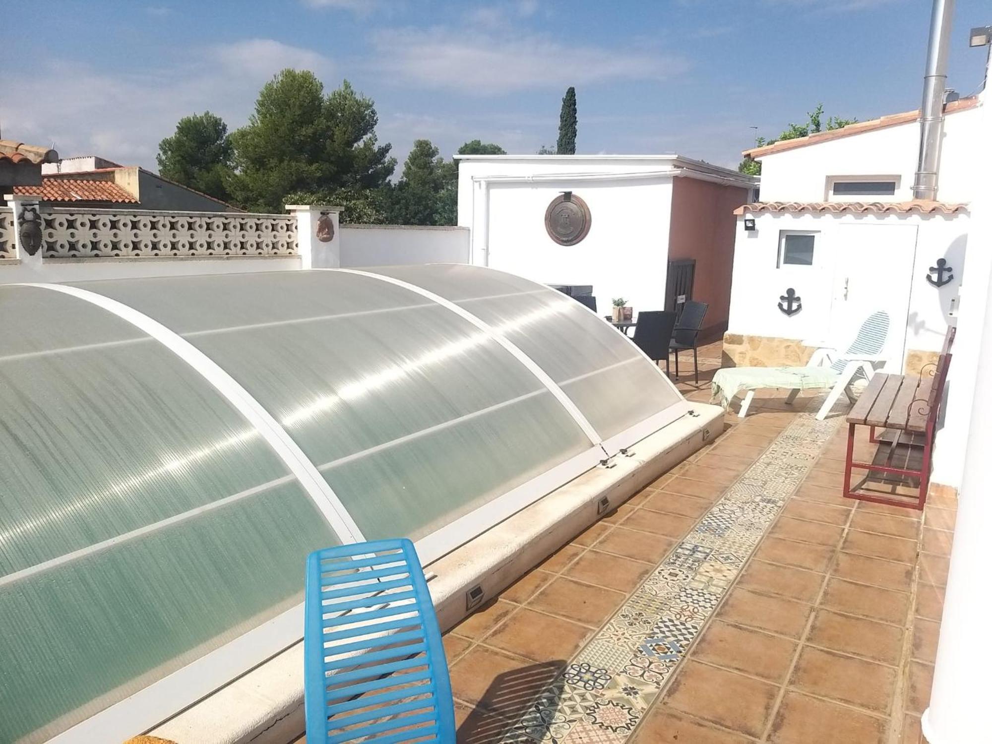 Tiny House Hotel Puebla de Vallbona Ngoại thất bức ảnh