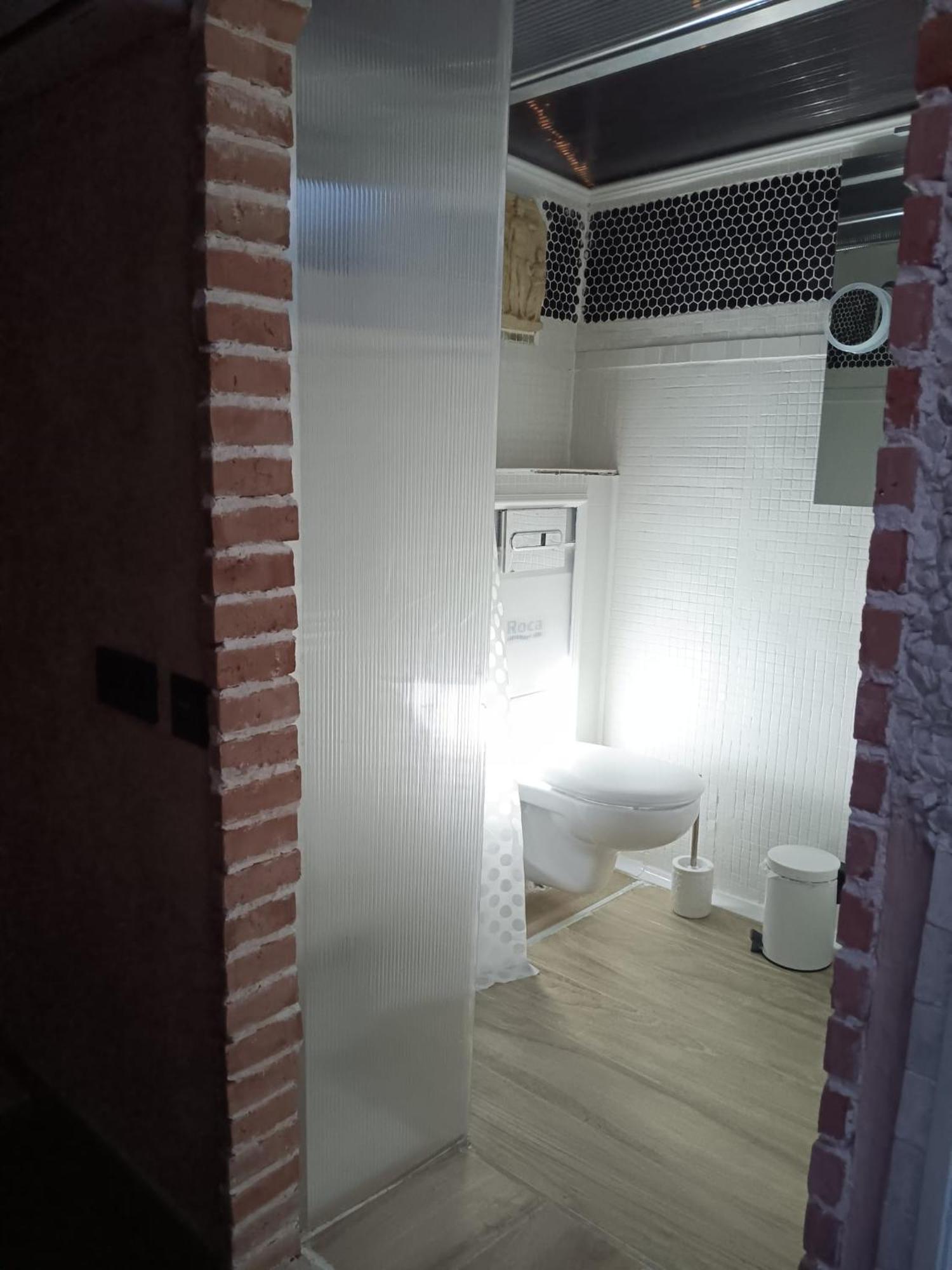 Tiny House Hotel Puebla de Vallbona Ngoại thất bức ảnh