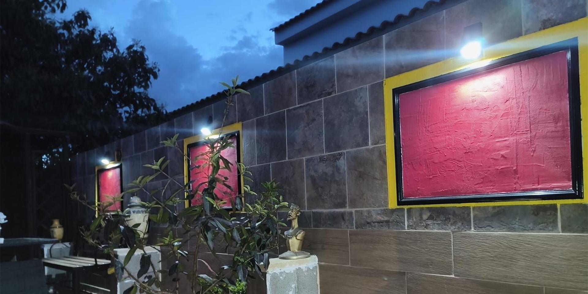 Tiny House Hotel Puebla de Vallbona Ngoại thất bức ảnh